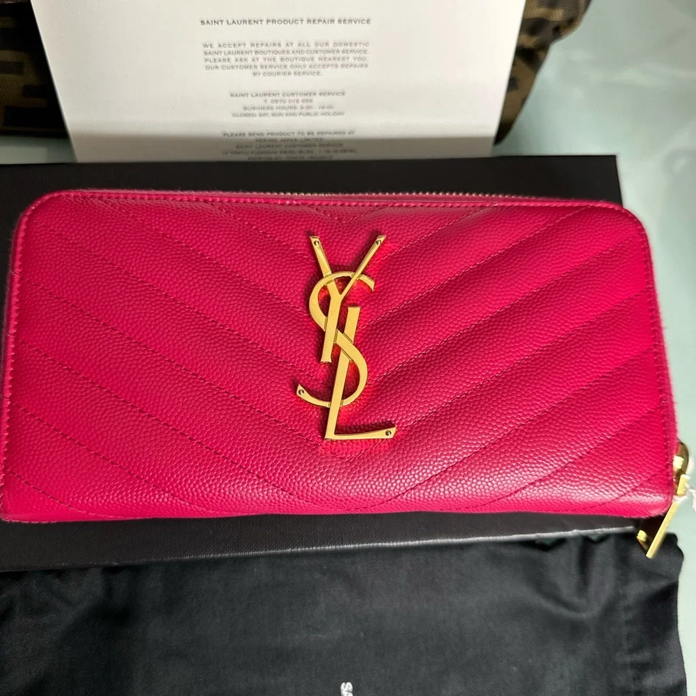 Saint Laurent YSL Monogram Large Zip Wallet in Grained Leather - Picture 2 of 11